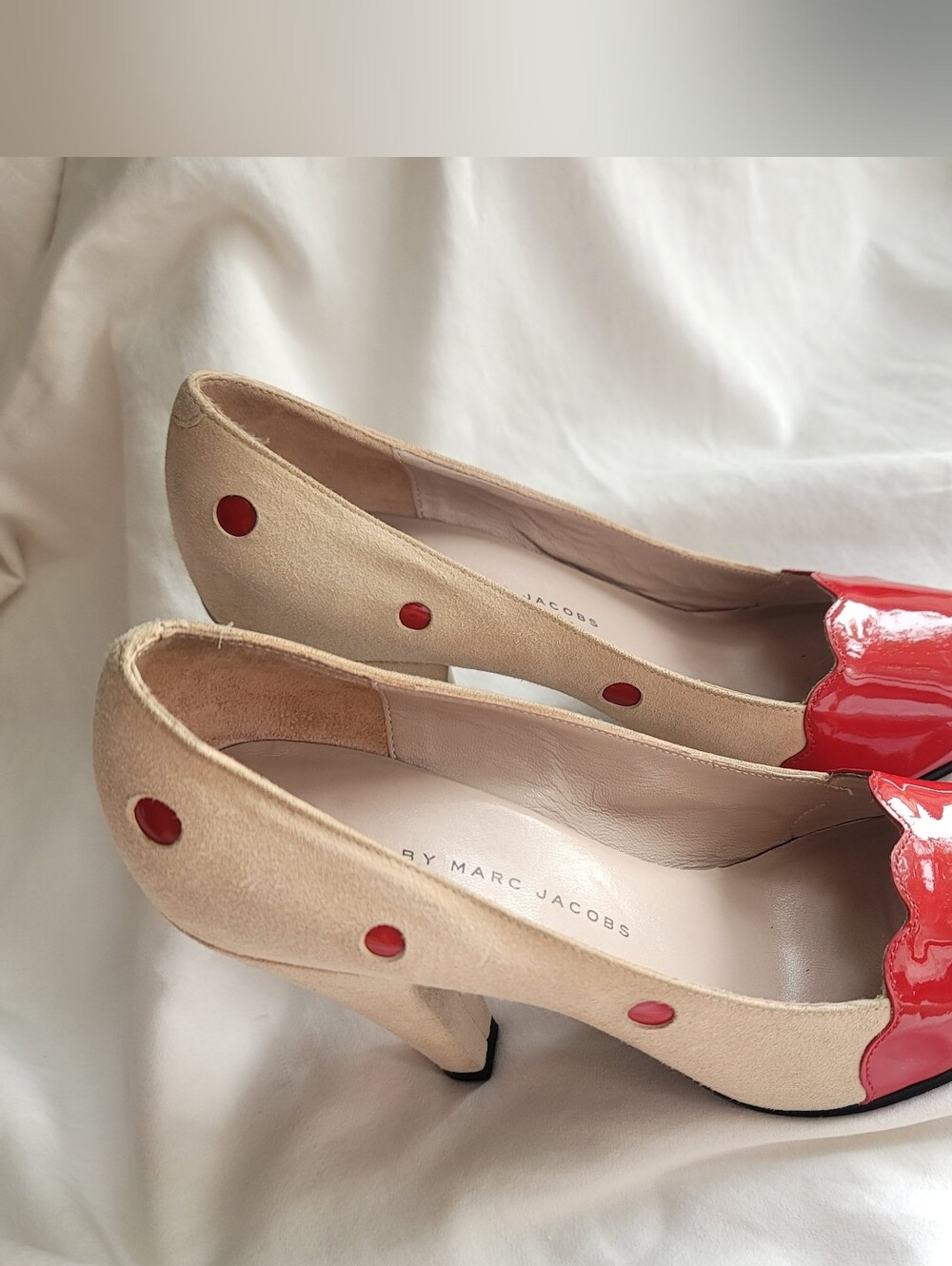 Marc by Marc Jacobs Beige Suede Heels with Red Polka Dots - Picture 4 of 13